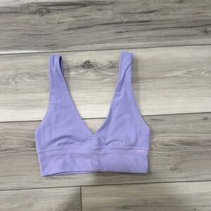 lululemon Align™ V-Neck Bra
*Light Support, A/B Cup